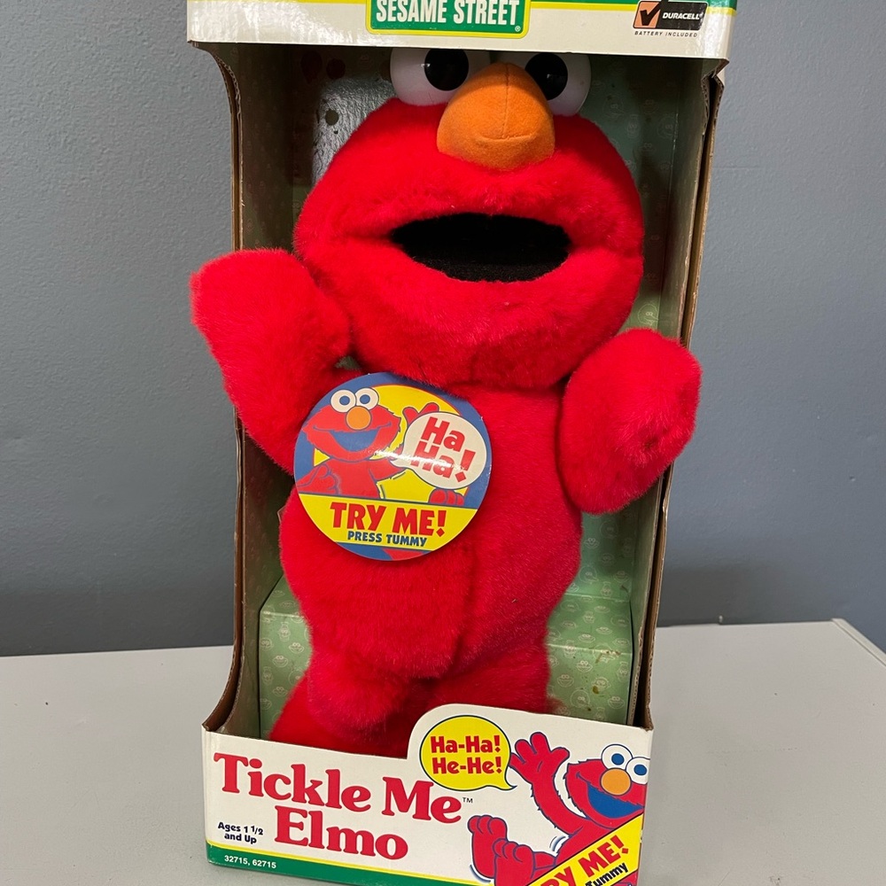 Sesame Street Tickle Me Elmo Vintage